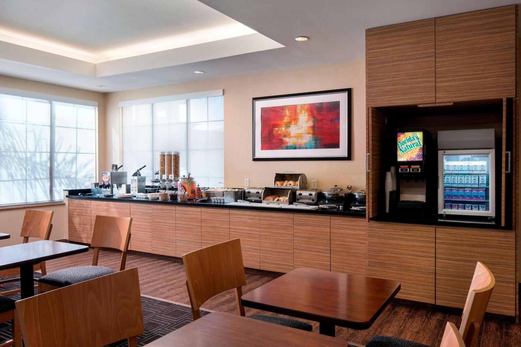 Towneplace Suites By Marriott San Diego Carlsbad / Vista Eksteriør bilde