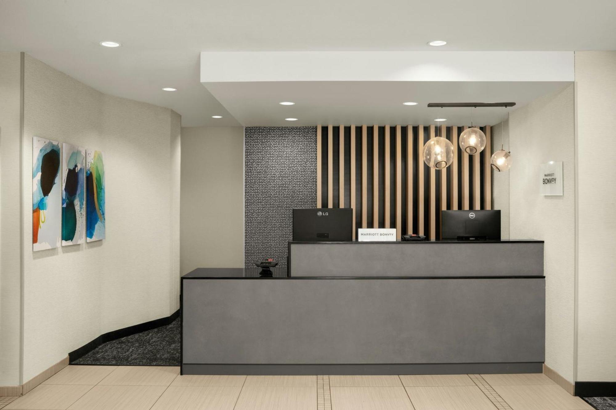 Towneplace Suites By Marriott San Diego Carlsbad / Vista Eksteriør bilde